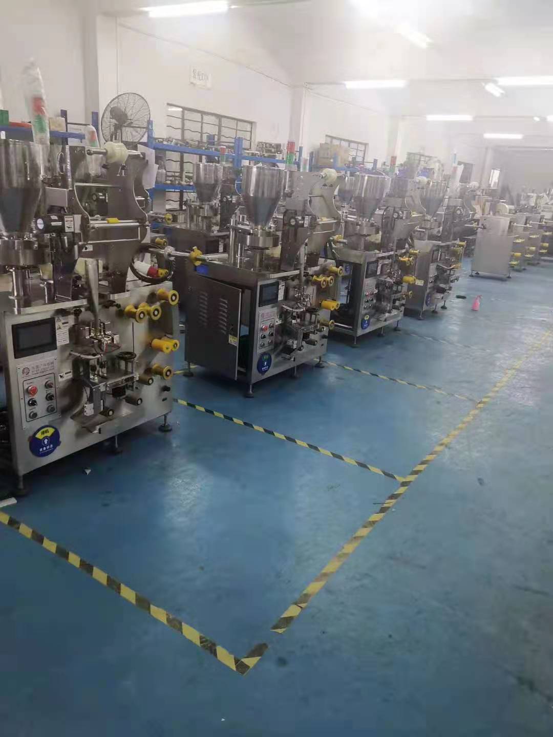 顆粒包裝機工作原理是什么?顆粒包裝接有哪些性能特點?